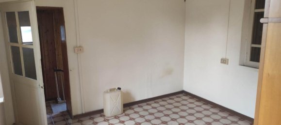 3 rooms House in Gazzola, Italy No. 27576 21