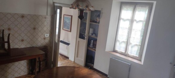 3 rooms House in Gazzola, Italy No. 27576 11