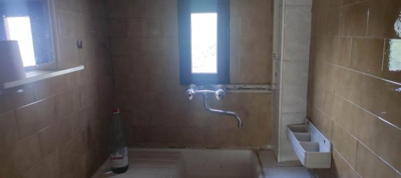 3 rooms House in Gazzola, Italy No. 27576 10