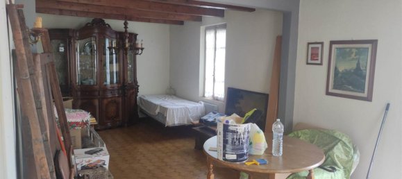3 rooms House in Gazzola, Italy No. 27576 2