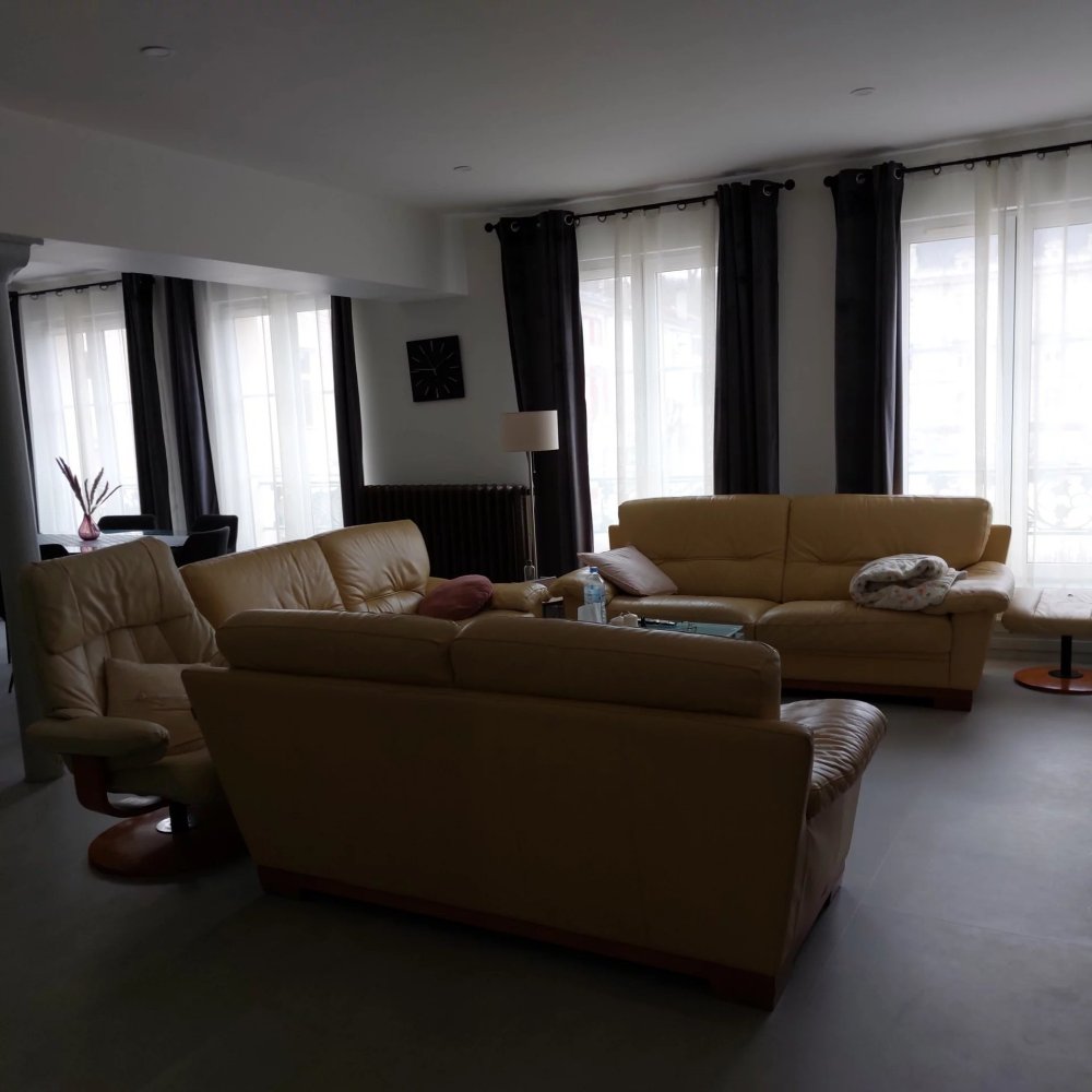 806m² Building in Bar-le-Duc, France No. 100079