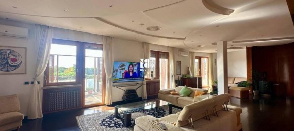 6 rooms Apartment in Rome, Italy No. 33333 6