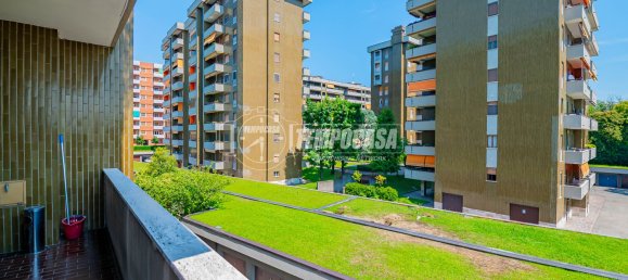 Квартира с 4 комнатами в Сан Донато Миланезе, Италия № 275866 8