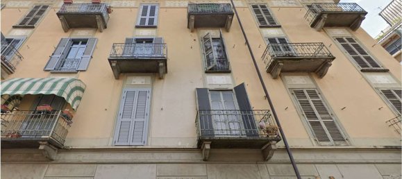 4 rooms Apartment in Turin, Italy No. 9098 4