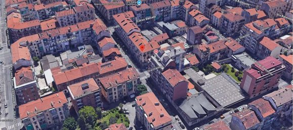 4 rooms Apartment in Turin, Italy No. 9098 13