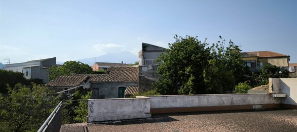 4 bedrooms Villa in Aci Bonaccorsi, Italy No. 163611 19