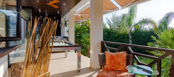 5 bedrooms Villa in Marbella, Spain No. 117995 11