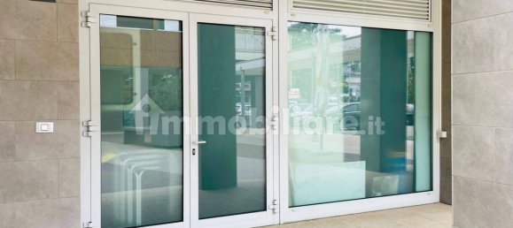 52m² Commercial property in Zola Predosa, Italy No. 315752 3