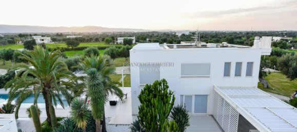 3 Schlafzimmer Villa in Monopoli, Italy, Nr. 59759 26