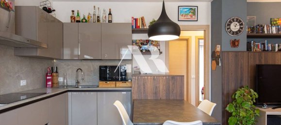 2 bedrooms Apartment in Verona, Italy No. 301817 2