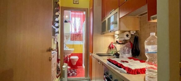 2-salle Appartement à Foggia, Italy No. 179593 11