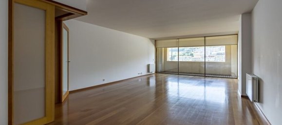 Квартира с 2 спальнями в Порту, Португалия № 132569 21