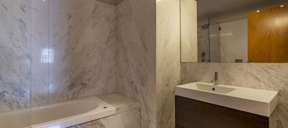 Квартира с 2 спальнями в Порту, Португалия № 132569 5