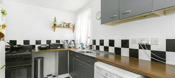1 bedroom Apartment in Hounslow, United Kingdom No. 8527 13