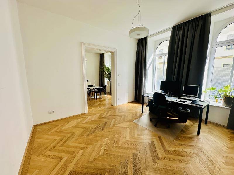 Imóvel comercial em Margareten, Austria 54 m² N.º 145365