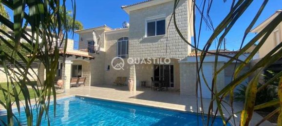 3 bedrooms Villa in Agios Tychonas, Cyprus No. 16514 4