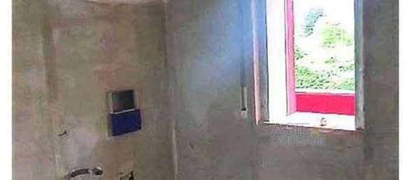 Дом с 2 спальнями в Рим, Италия № 356884 5