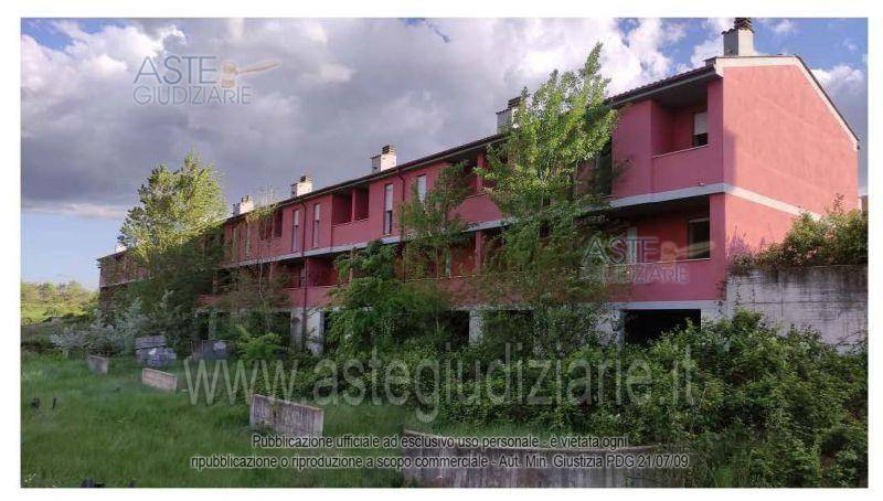 Дом с 2 спальнями в Рим, Италия № 356884