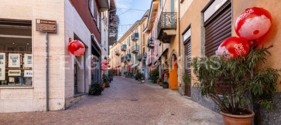 2 غرف نوم شقة في Luino, Italy رقم 127283 30