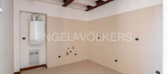 2 غرف نوم شقة في Luino, Italy رقم 127283 17