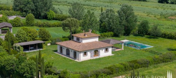 4 bedrooms House in Cortona, Italy No. 53540 2
