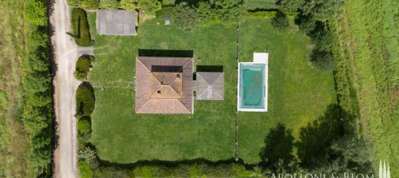 4 bedrooms House in Cortona, Italy No. 53540 15