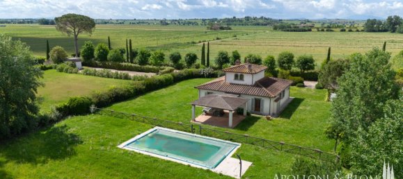 4 bedrooms House in Cortona, Italy No. 53540 10