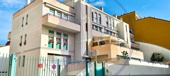 3 rooms Apartment in Milan, Italy No. 269900 33