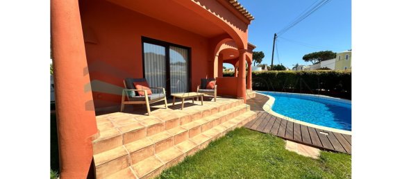 3 bedrooms Villa in Quarteira, Portugal No. 99132 4