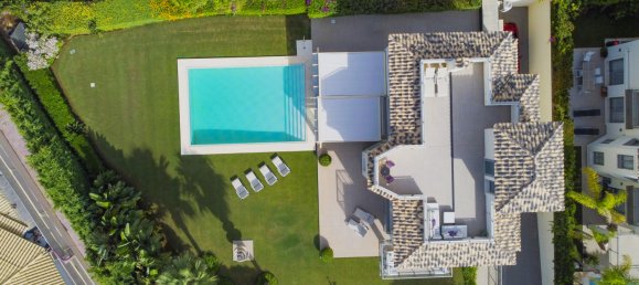 5 Schlafzimmer Villa in Marbella, Spain, Nr. 64412 10