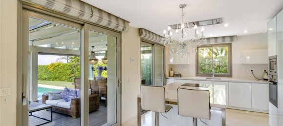 5 Schlafzimmer Villa in Marbella, Spain, Nr. 64412 9