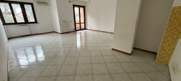 Apartamento de 4 habitaciónes en Civitanova Marche, Italy No. 225925 5