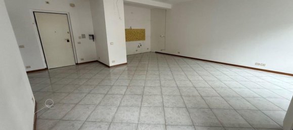 Apartamento de 4 habitaciónes en Civitanova Marche, Italy No. 225925 2