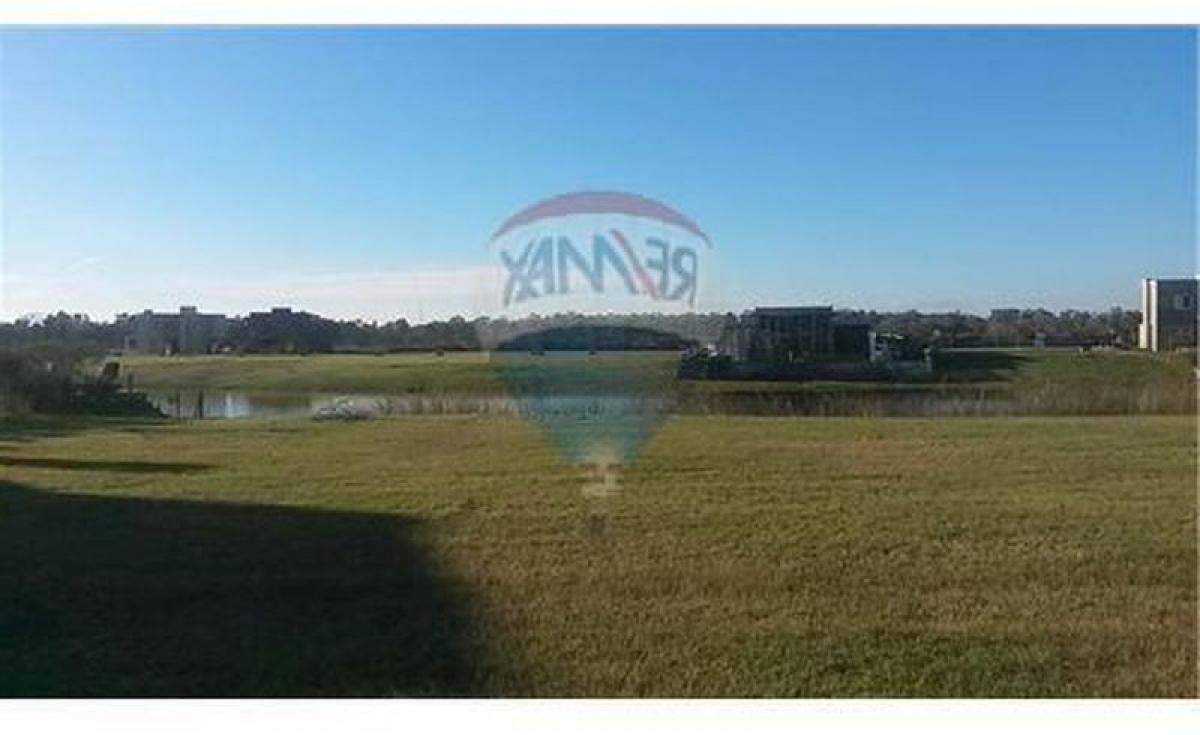 Grundstück in Escobar, Argentina, Nr. 117359