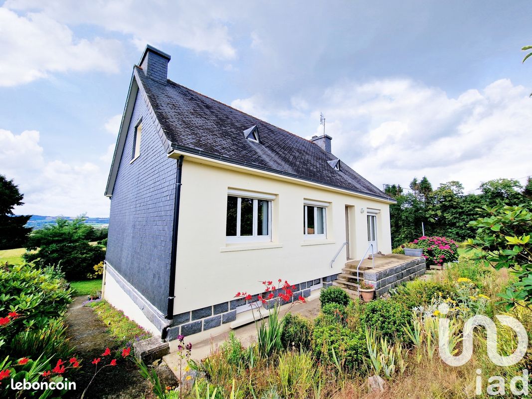 6 rooms House in Gourin, France No. 330188