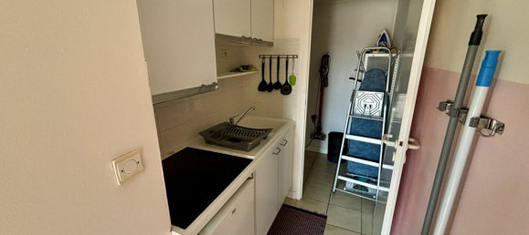 1 bedroom Apartment in Challans, France No. 303572 4