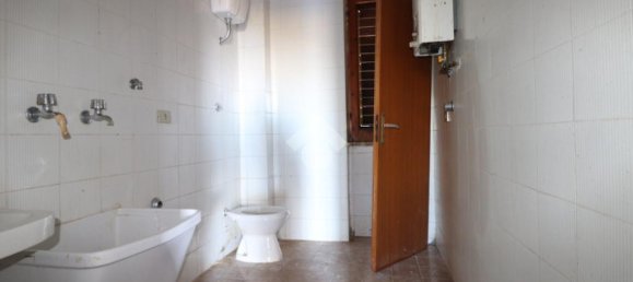 2 chambres Appartement à Fisciano, Italy No. 273381 11