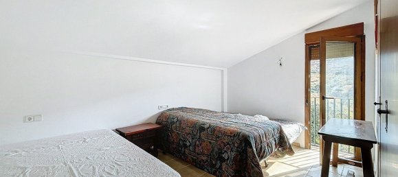 4 bedrooms House in Alcaucin, Spain No. 45149 21