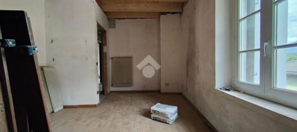 4-salle Appartement à Levico Terme, Italy No. 299029 9