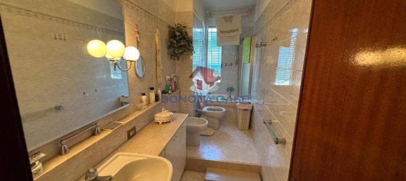 Apartamento de 2 dormitorios en Milan, Italy No. 270558 19