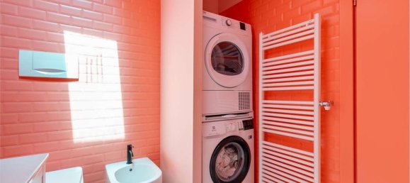 2 bedrooms Apartment in Milan, Italy No. 360735 20