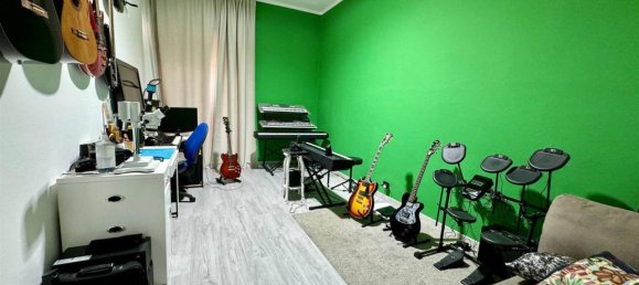 3-salle Appartement à Arcore, Italy No. 30170 12