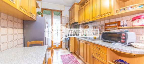 Apartamento de 4 dormitorios en Rome, Italy No. 335800 27