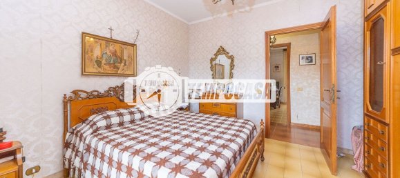 Apartamento de 4 dormitorios en Rome, Italy No. 335800 9