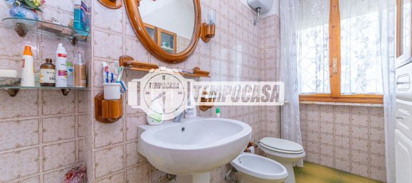 Apartamento de 4 dormitorios en Rome, Italy No. 335800 15
