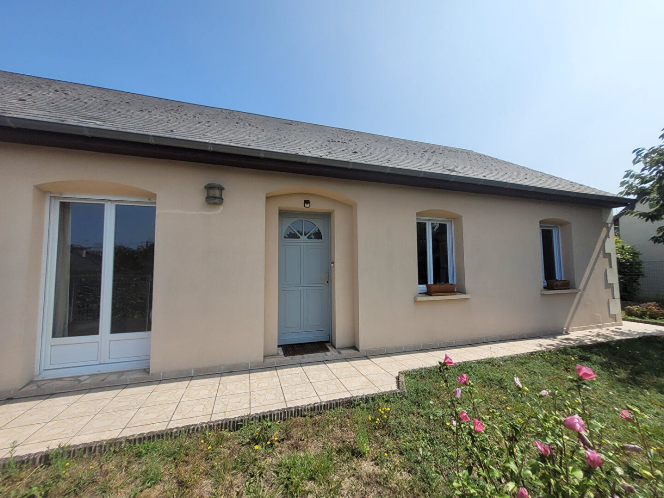 2 Schlafzimmer Haus in Joue-les-Tours, France, Nr. 213888
