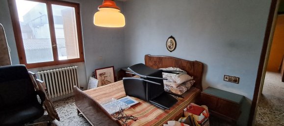 8-salle Villa à Valle Salimbene, Italy No. 142251 19