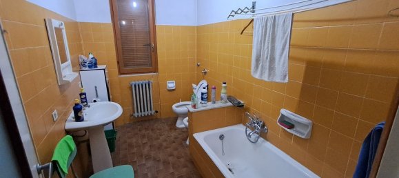 8-salle Villa à Valle Salimbene, Italy No. 142251 22