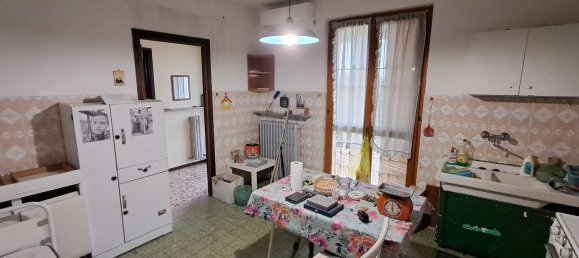 8-salle Villa à Valle Salimbene, Italy No. 142251 29