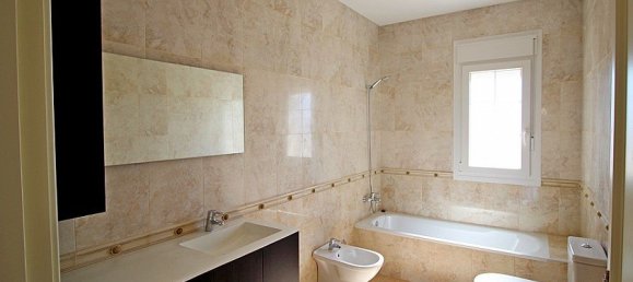 5 bedrooms Villa in Cabo Roig, Spain No. 14588 16